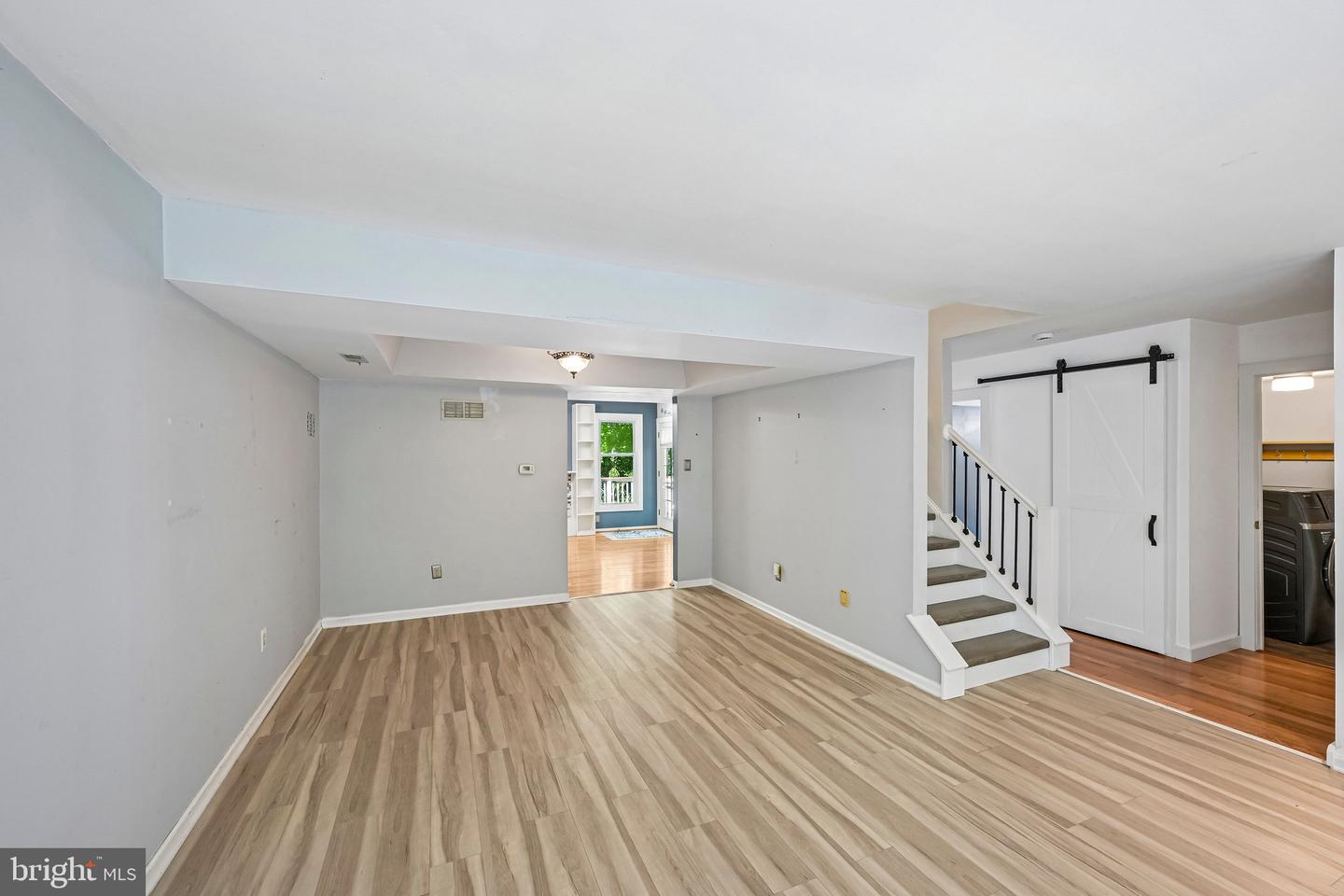 1564 Applewood Cir Property Photo 27
