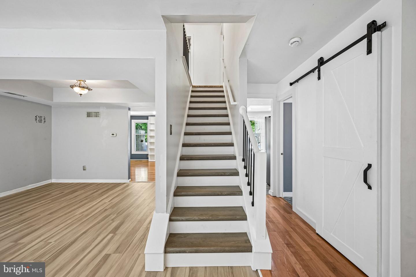 1564 Applewood Cir Property Photo 33