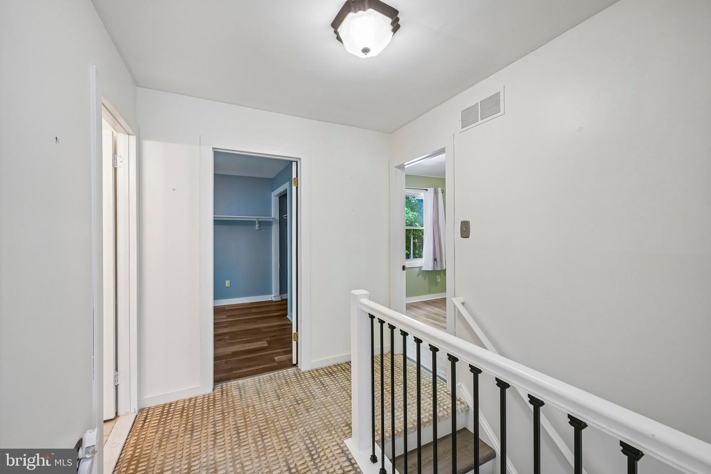 1564 Applewood Cir Property Photo 44