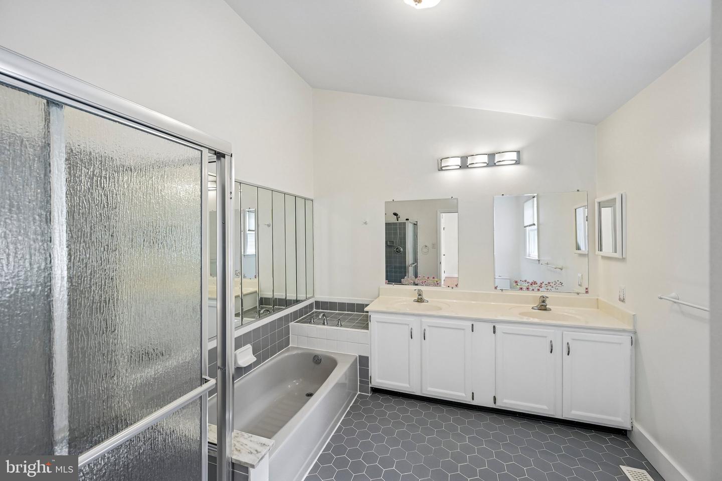 1564 Applewood Cir Property Photo 50