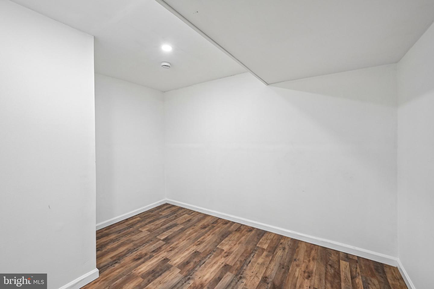 1564 Applewood Cir Property Photo 53