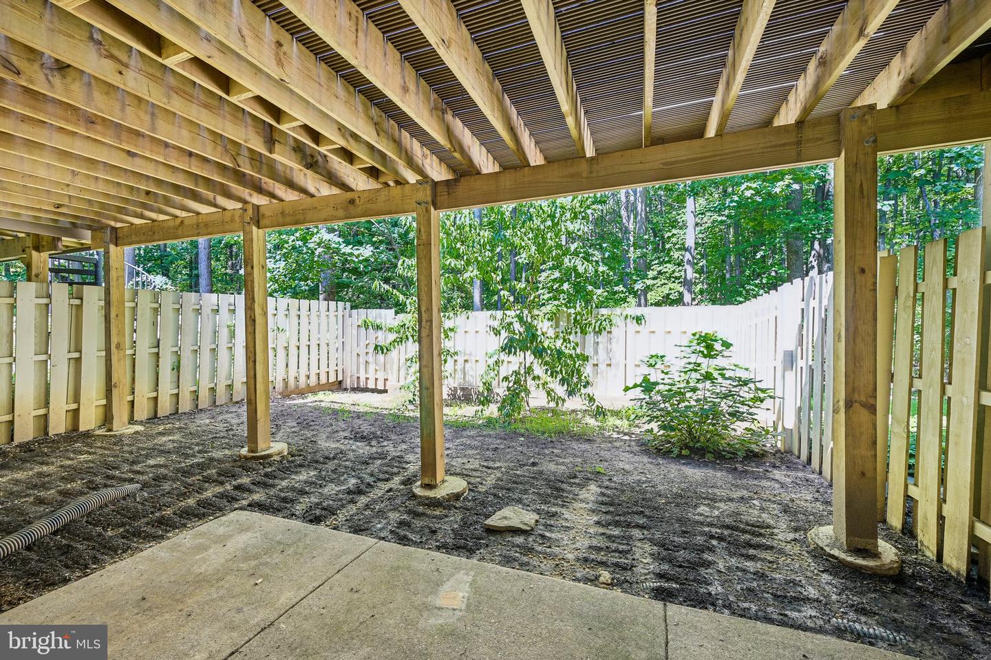 1564 Applewood Cir Property Photo 62