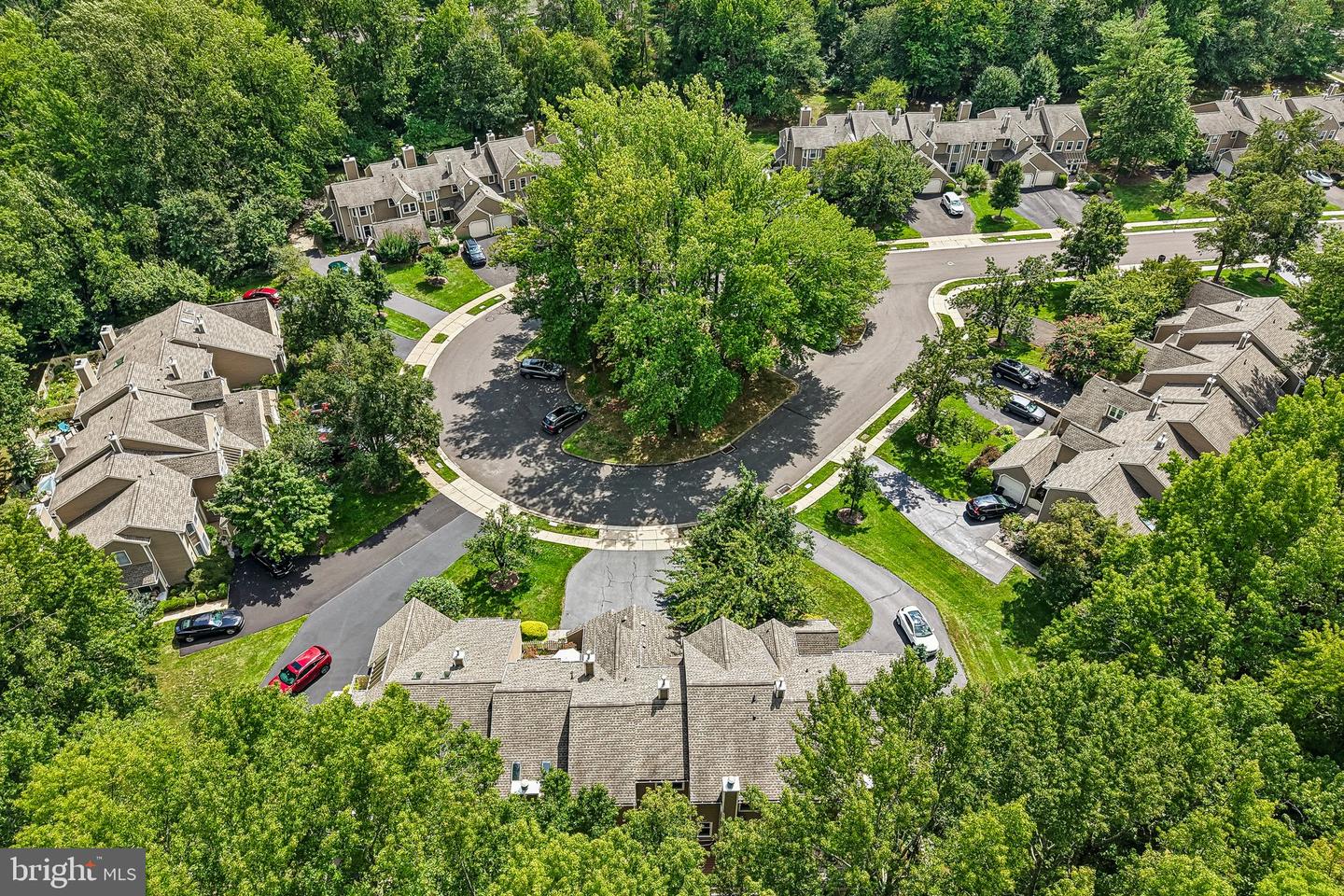 1564 Applewood Cir Property Photo 75
