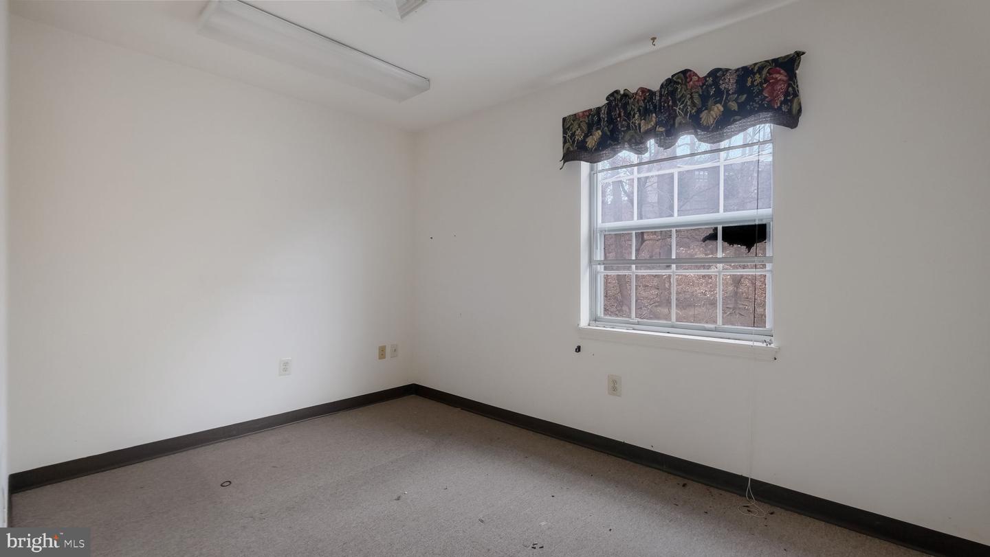 1041 Millcreek Property Photo 11