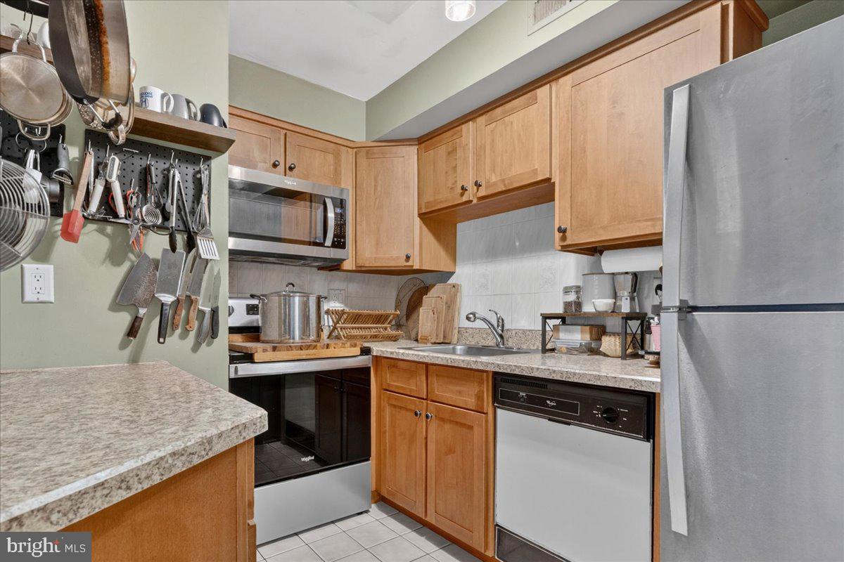 41021 Coopers Pl Property Photo 13