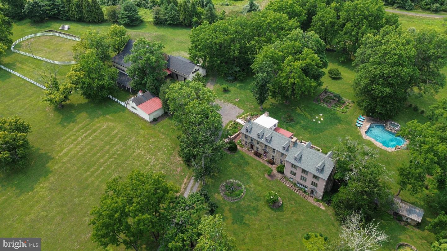 5792 Carversville Rd Property Photo 1