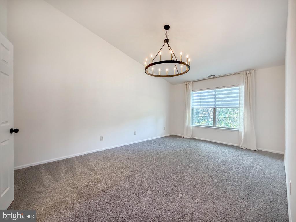 2607 Lynbrooke Dr Property Photo 24