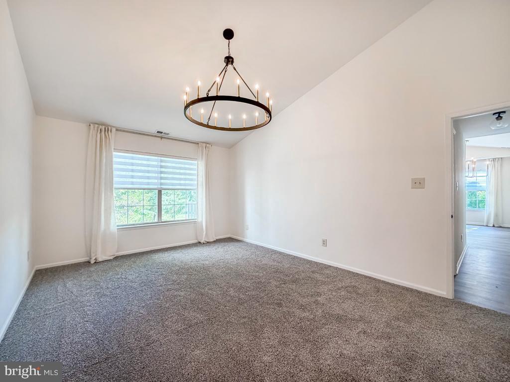 2607 Lynbrooke Dr Property Photo 25
