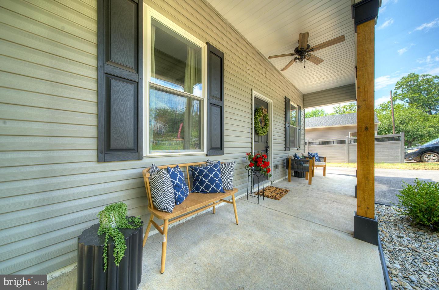 1407 Rising Sun Ave Property Photo 5