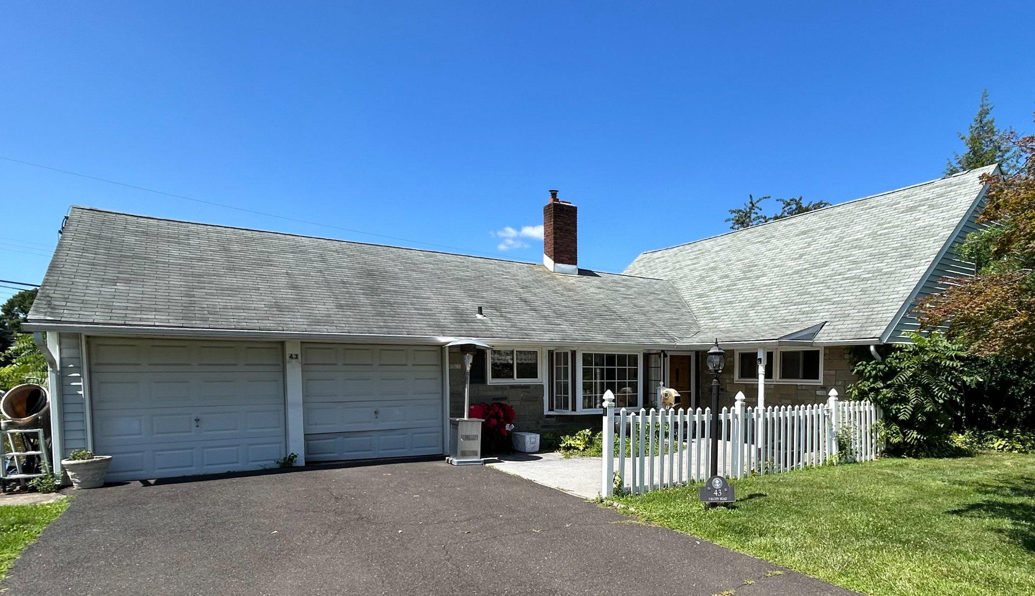 43 Falcon Rd Property Photo 1