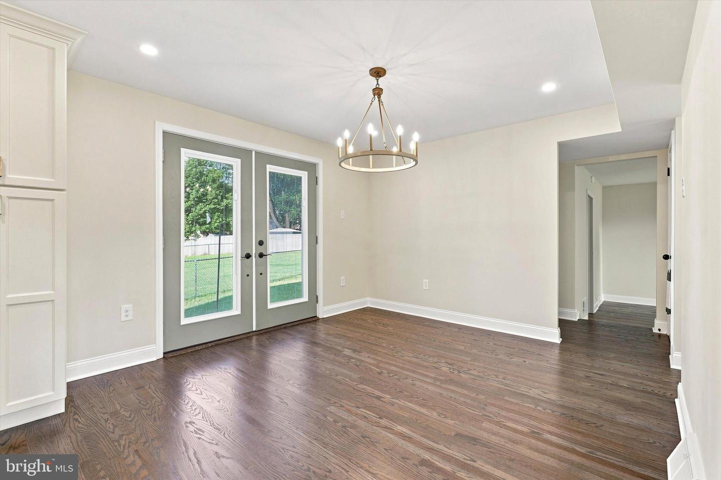 450 Coldspring Rd Property Photo 15