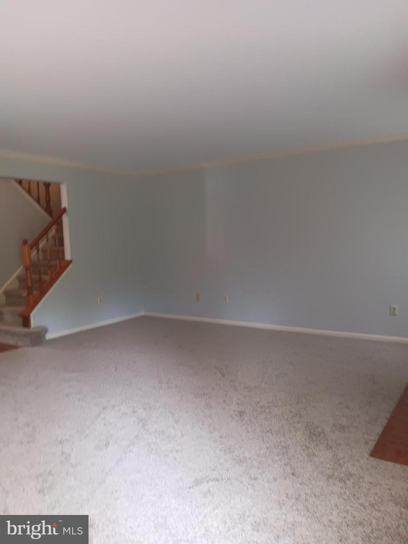27 Kanon Ct Property Photo 5