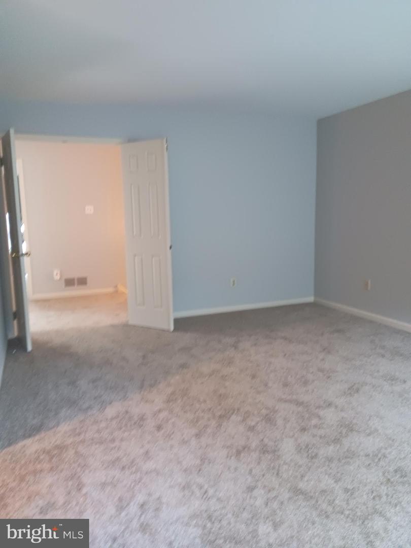 27 Kanon Ct Property Photo 12
