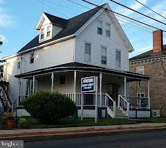 118 E Maple Ave #2r Property Photo 5