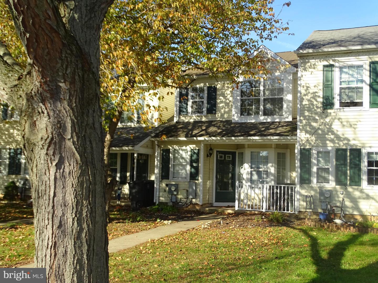 31 PLUMLY WAY Property Photo 1