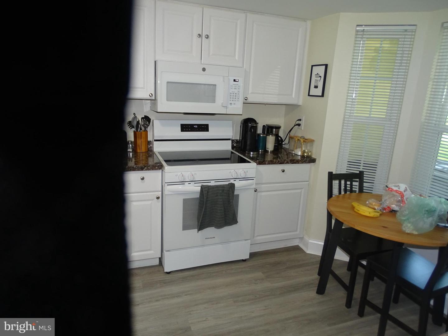 31 Plumly Way Property Photo 5