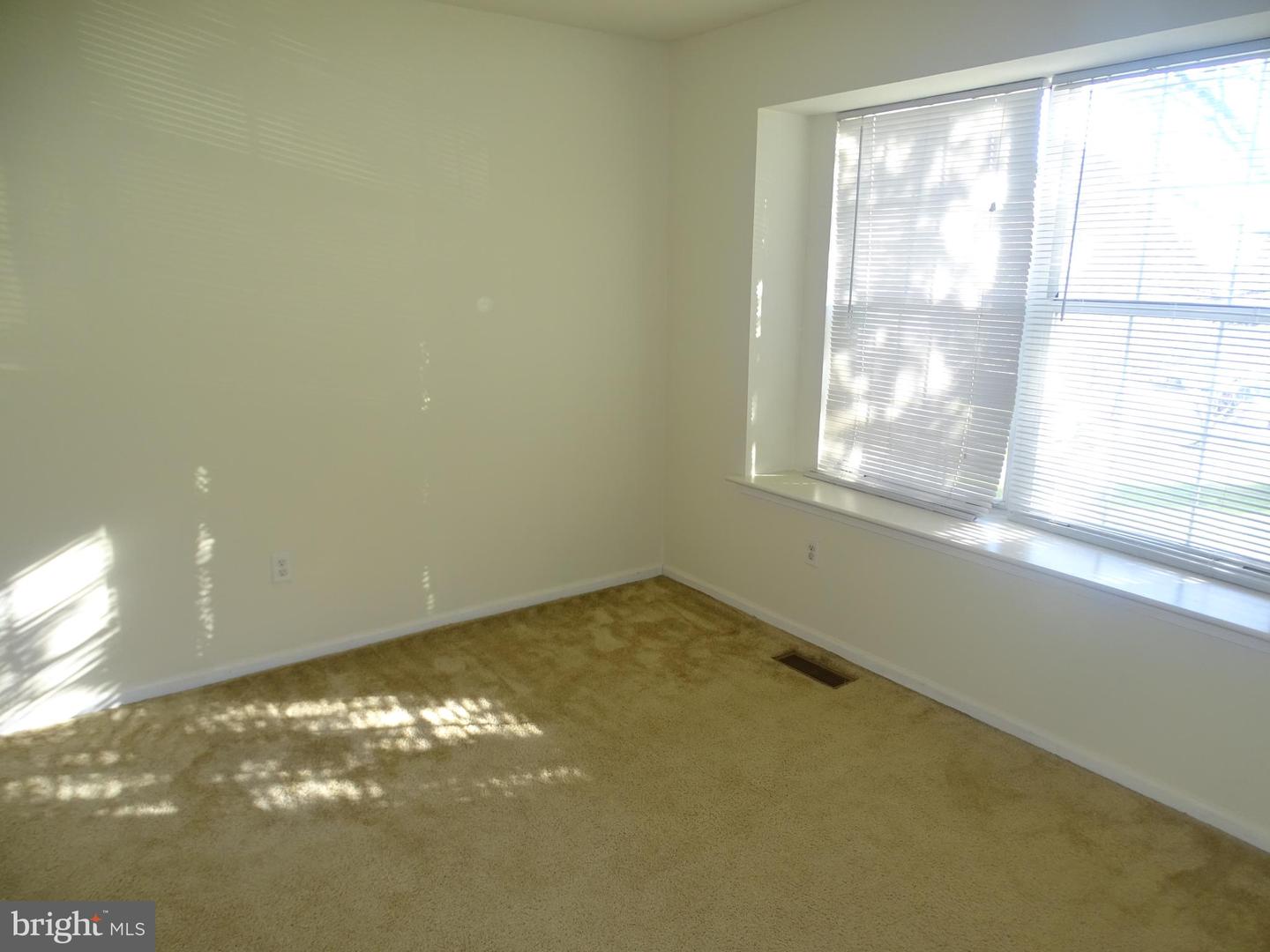 31 Plumly Way Property Photo 6
