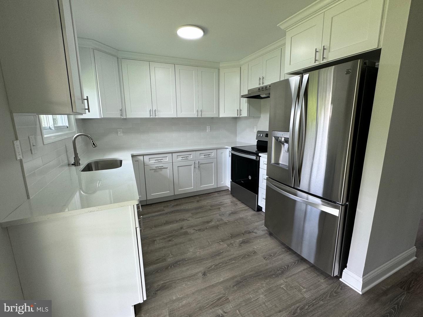 40 Tinsel Rd Property Photo 2
