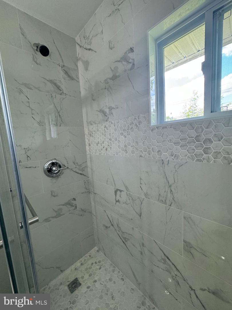40 Tinsel Rd Property Photo 13
