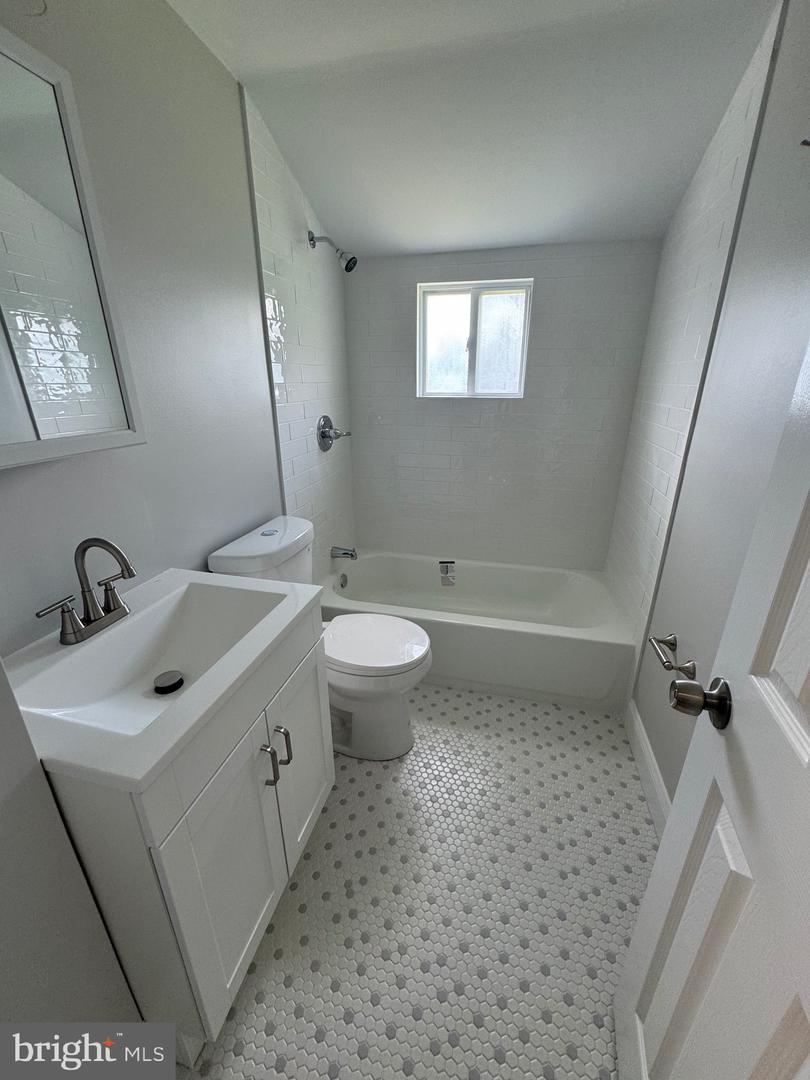40 Tinsel Rd Property Photo 17