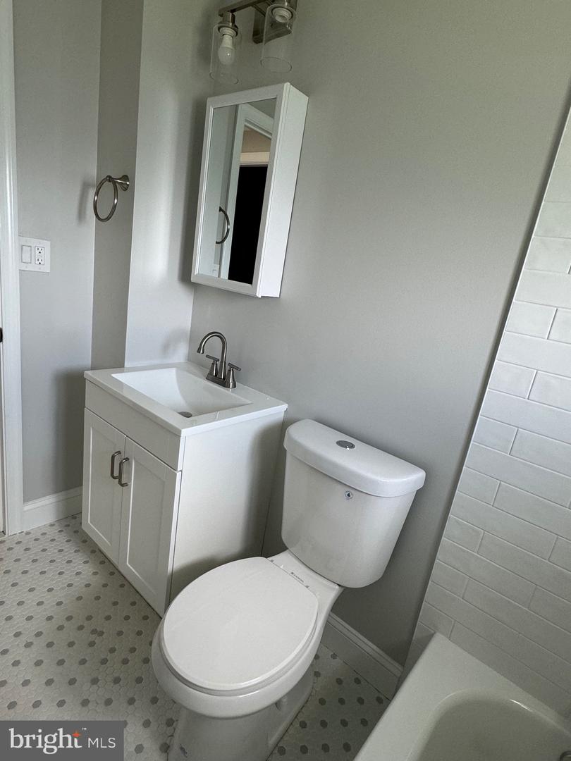 40 Tinsel Rd Property Photo 18
