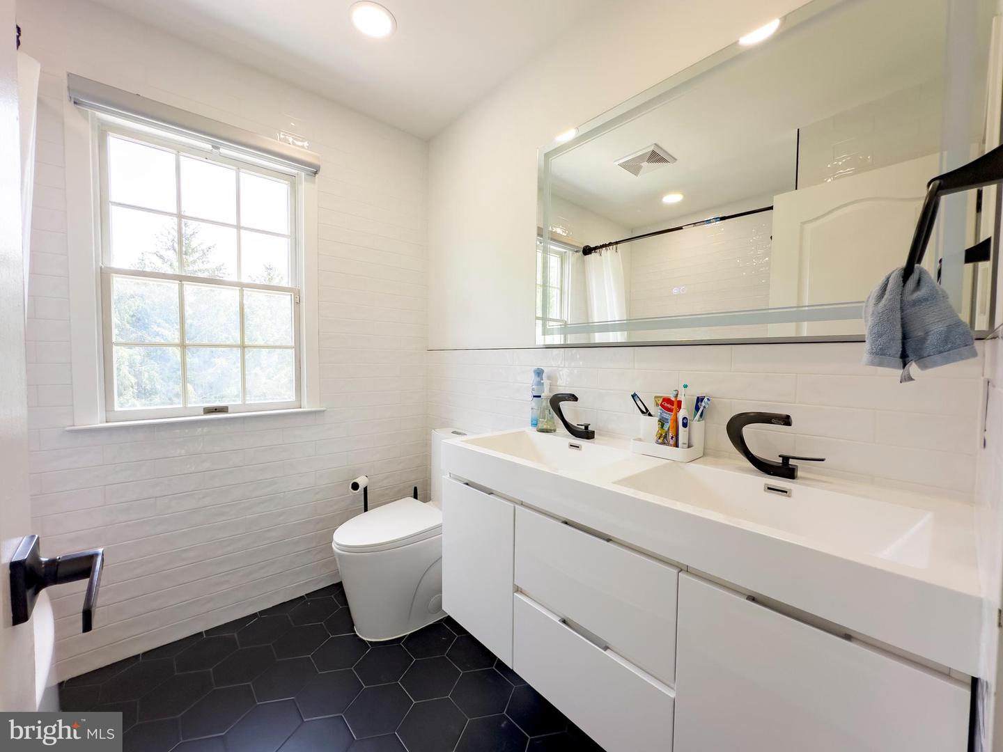 2059 Dawn Ln Property Photo 34