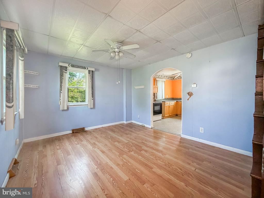 1005 Third Ave Property Photo 5
