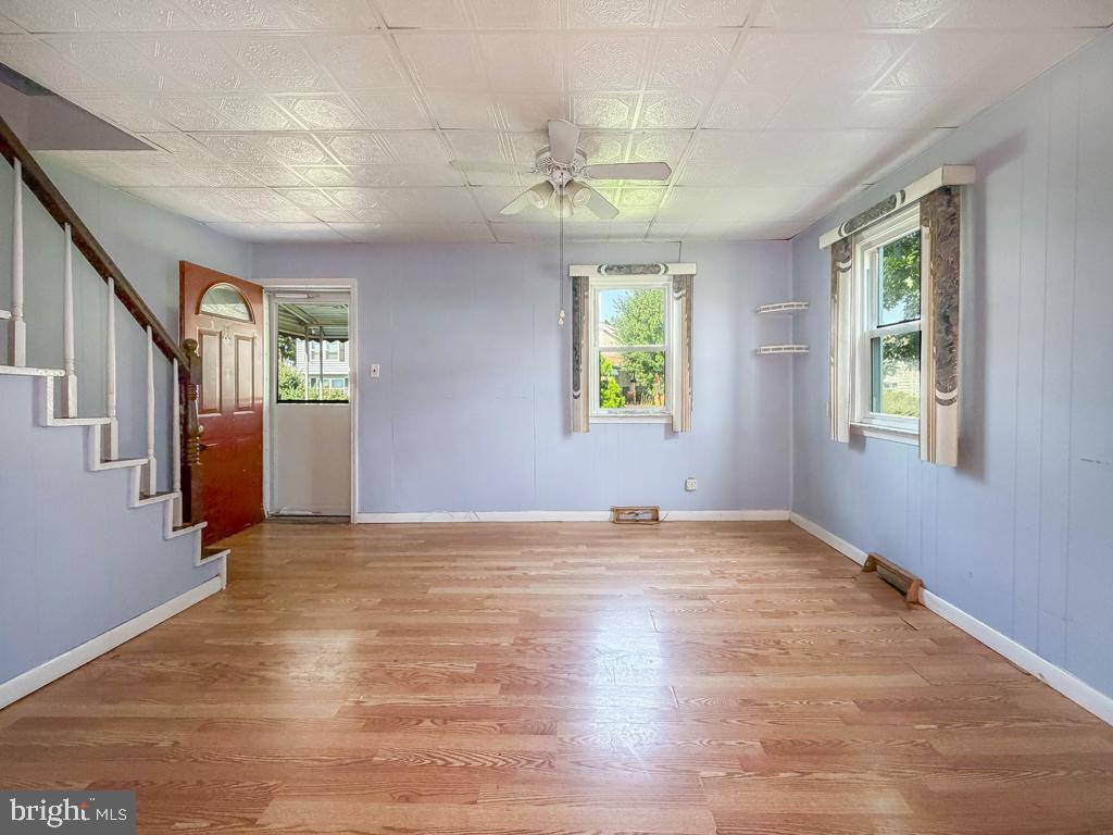 1005 Third Ave Property Photo 6