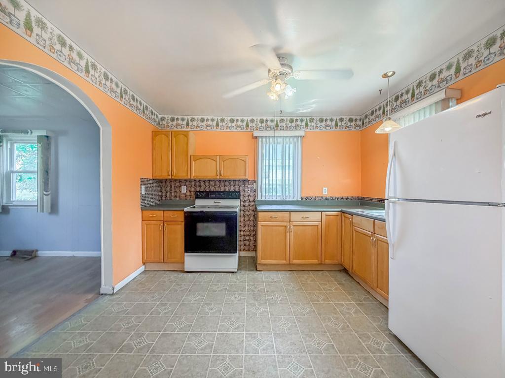 1005 Third Ave Property Photo 11