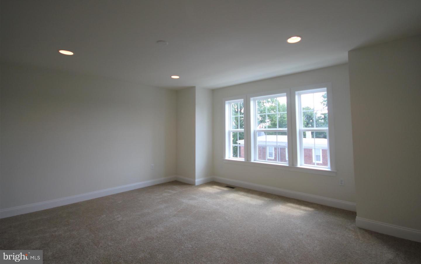 23 Church St Property Photo 21