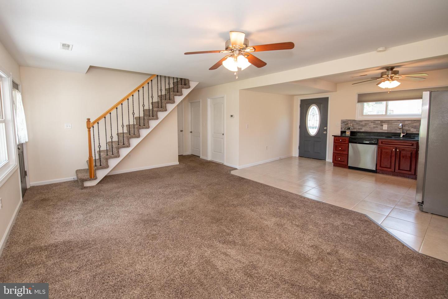31 Roundwood Ln Property Photo 9