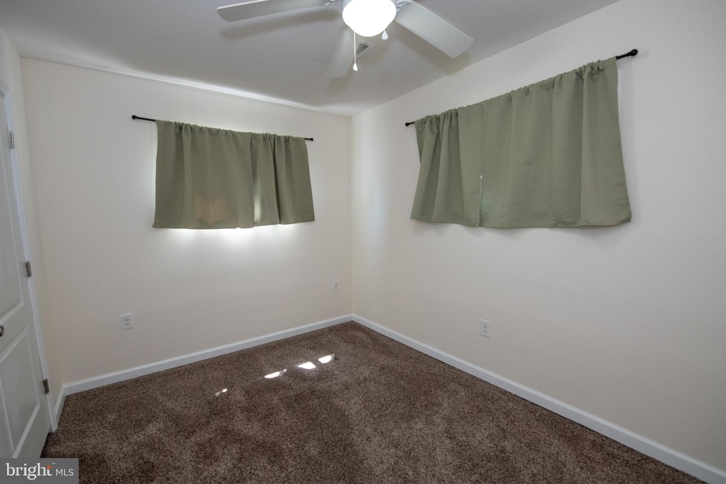 31 Roundwood Ln Property Photo 19