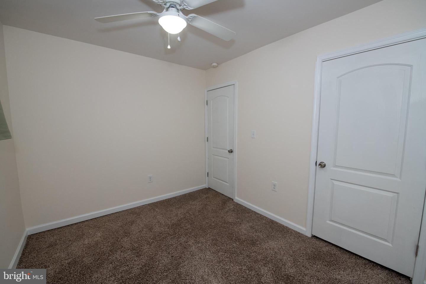 31 Roundwood Ln Property Photo 22