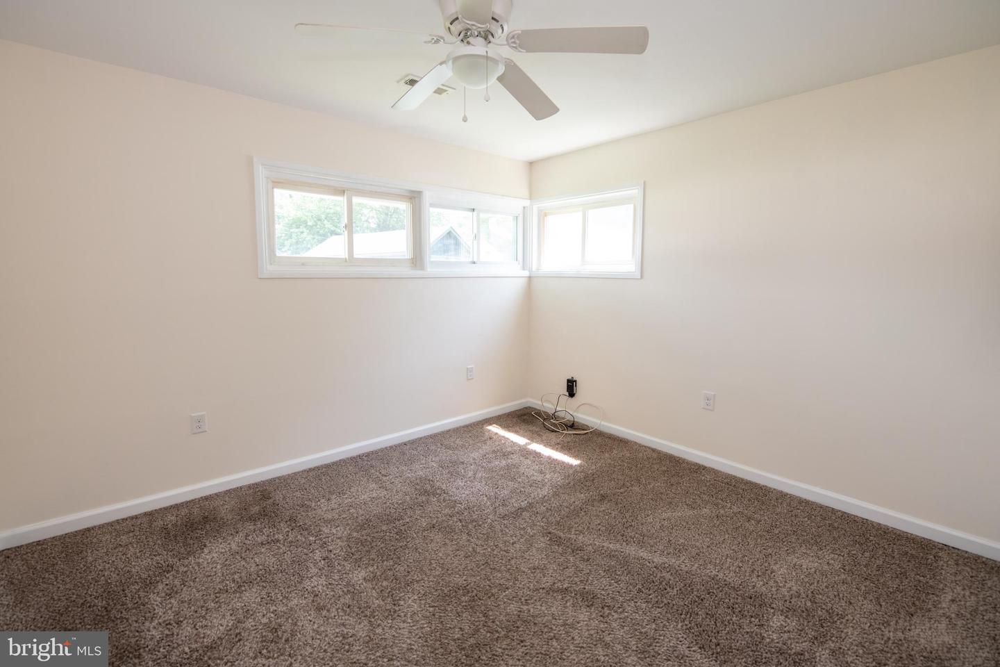 31 Roundwood Ln Property Photo 26