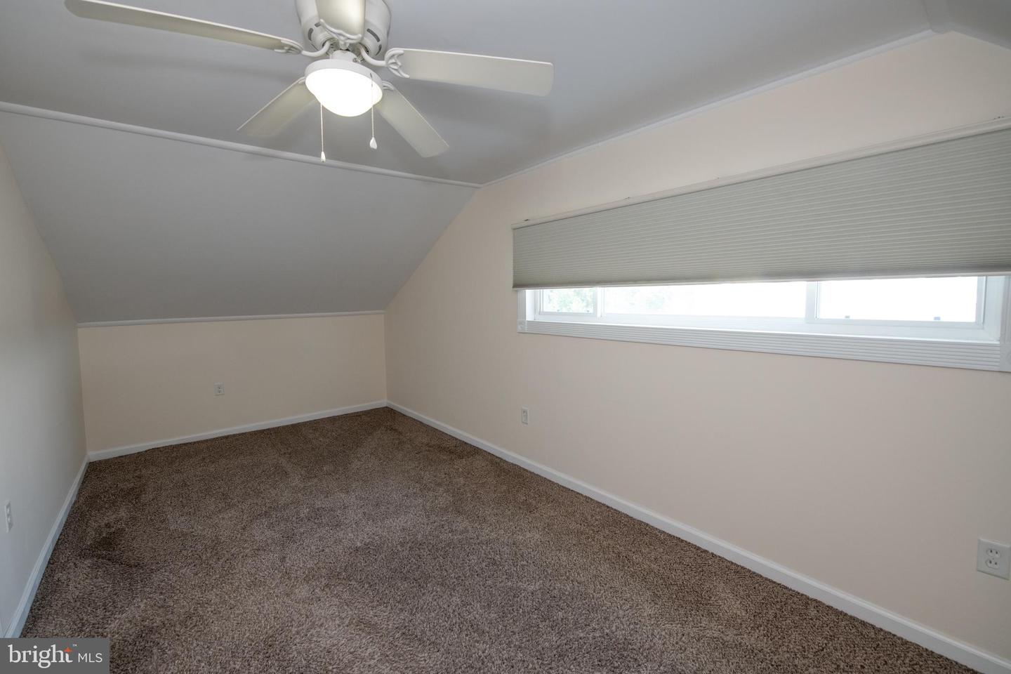 31 Roundwood Ln Property Photo 39