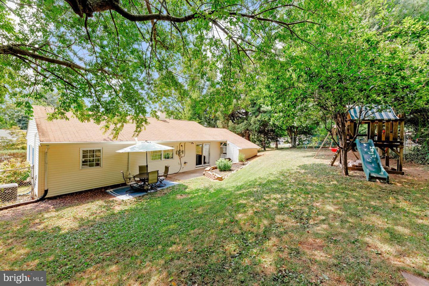 221 Devon Rd Property Photo 20