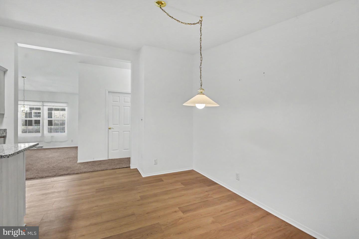8 Williams Way Property Photo 9