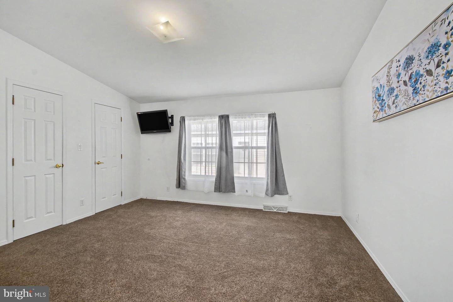 8 Williams Way Property Photo 22
