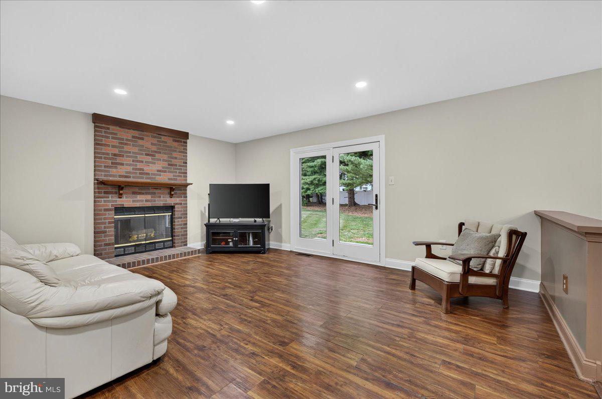2270 Dogwood Ct Property Photo 8