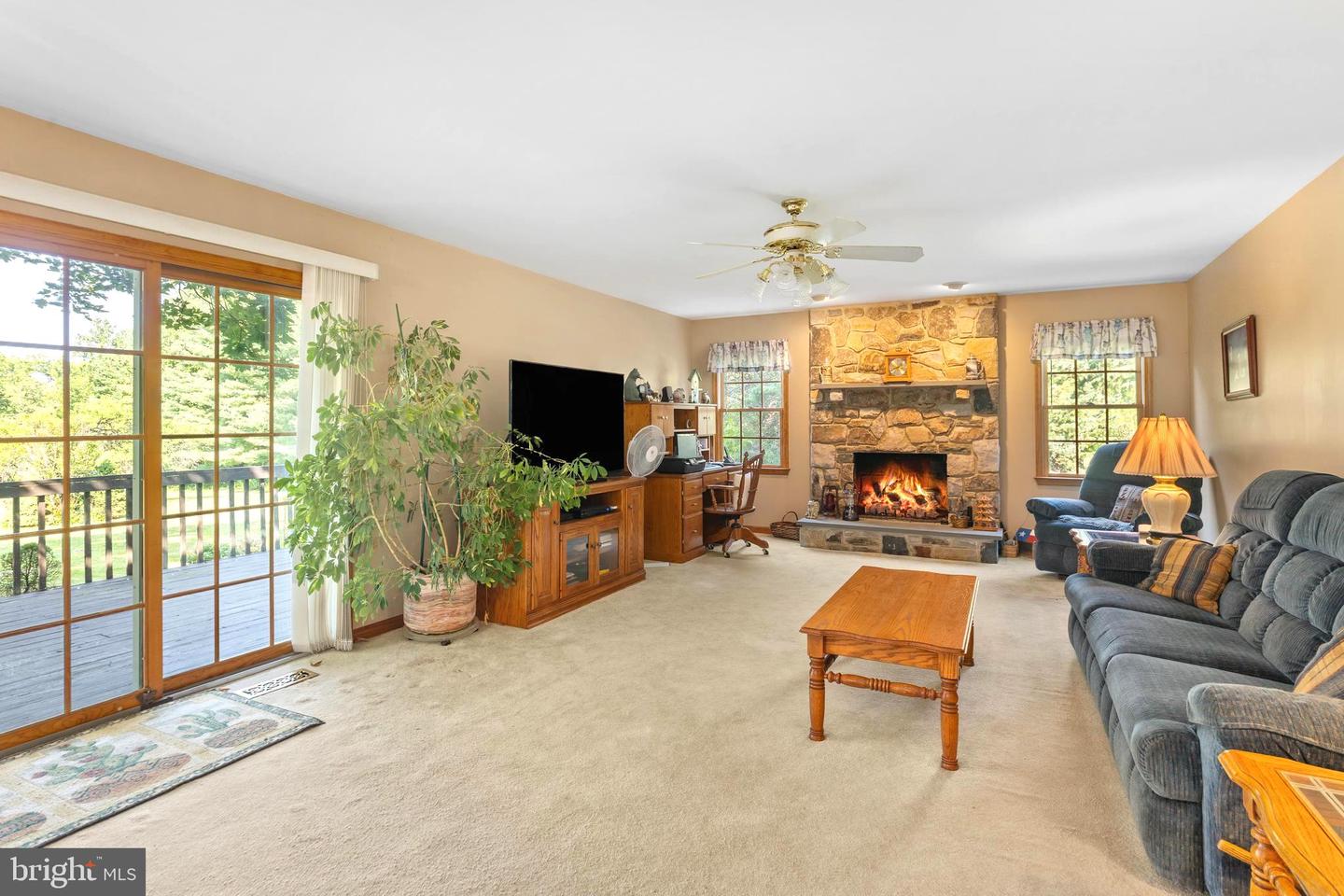 2050 Miller Rd Property Photo 12