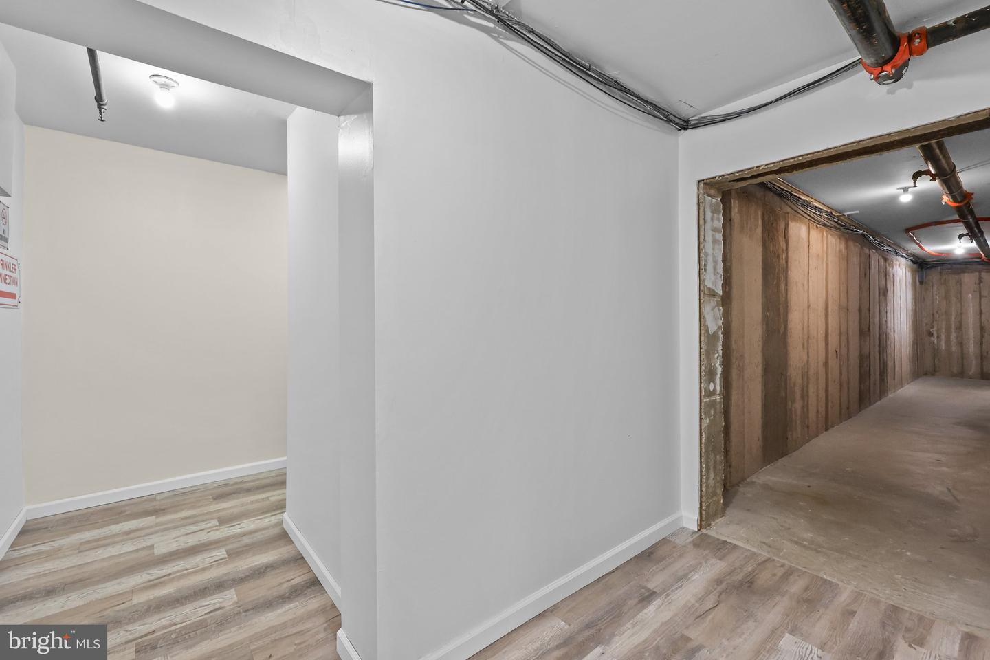 105 Corporate Dr #e Property Photo 30