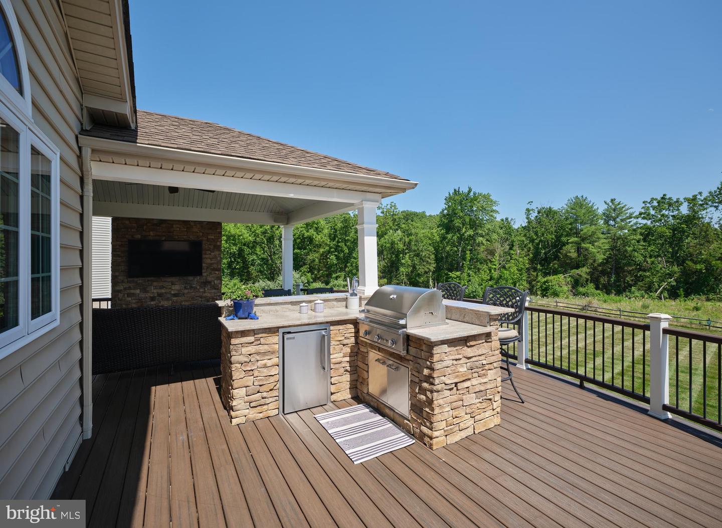 3829 Parkside Dr Property Photo 38