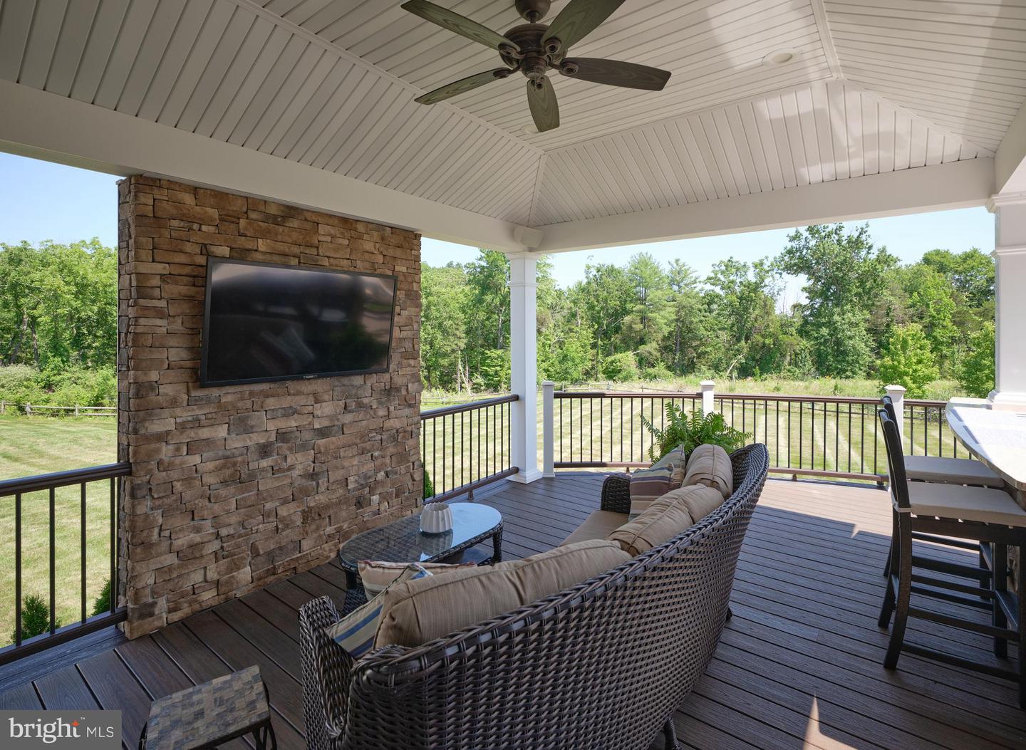 3829 Parkside Dr Property Photo 39