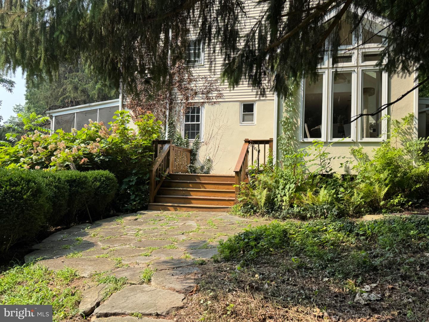 2727 Durham Rd Property Photo 11