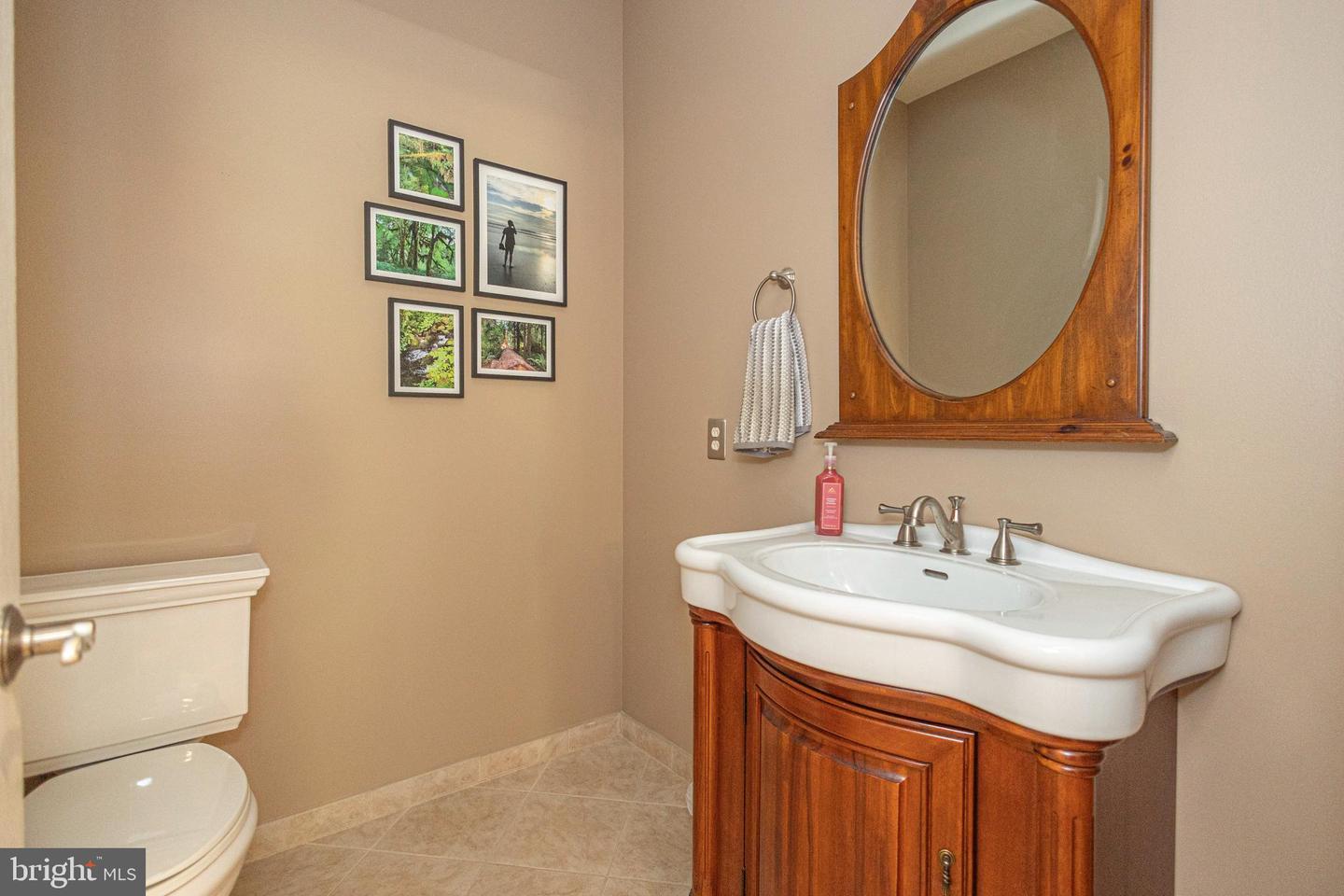 394 Collins Grant Ct Property Photo 39