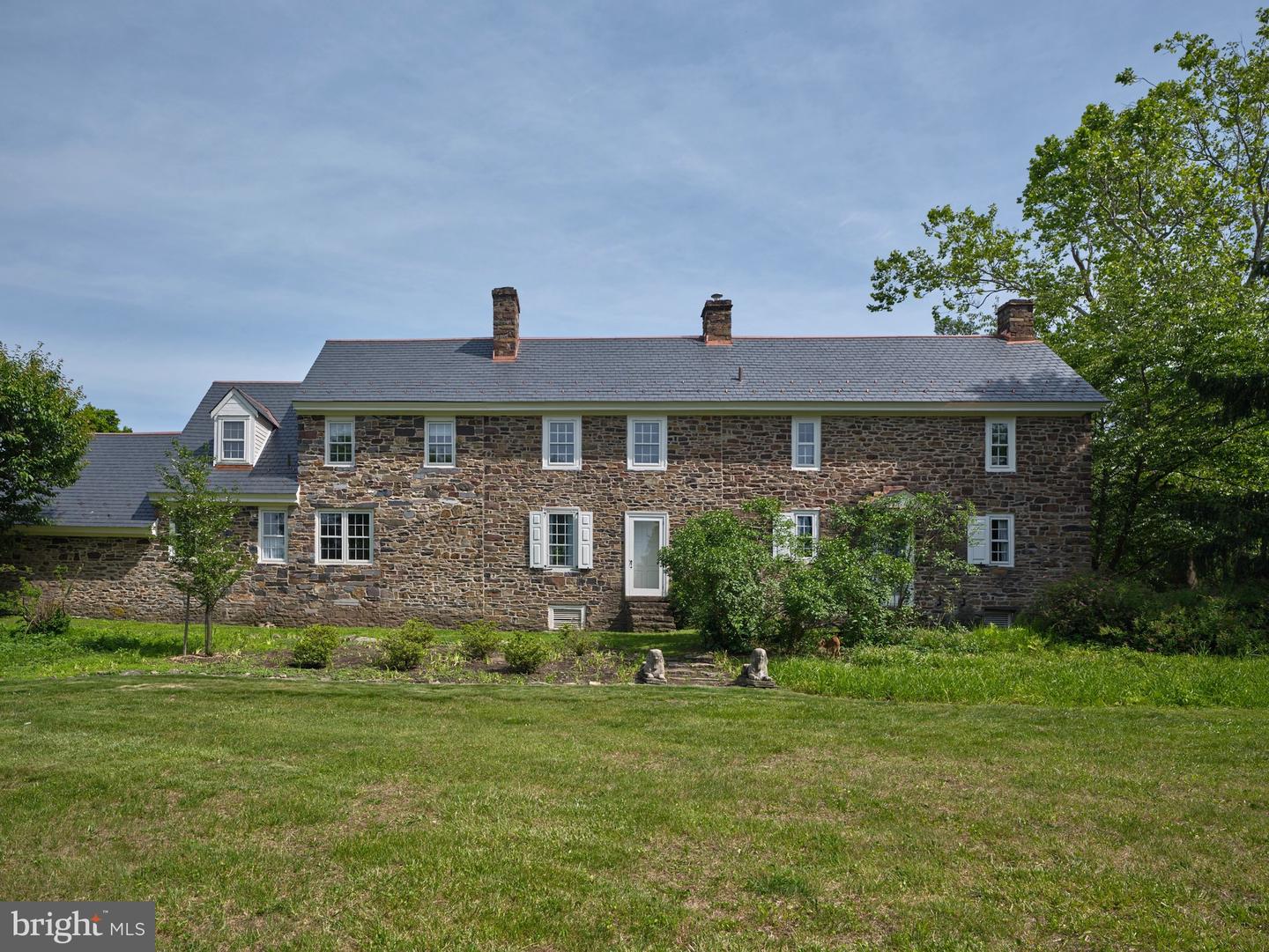 PABU2126762 Property Photo 1