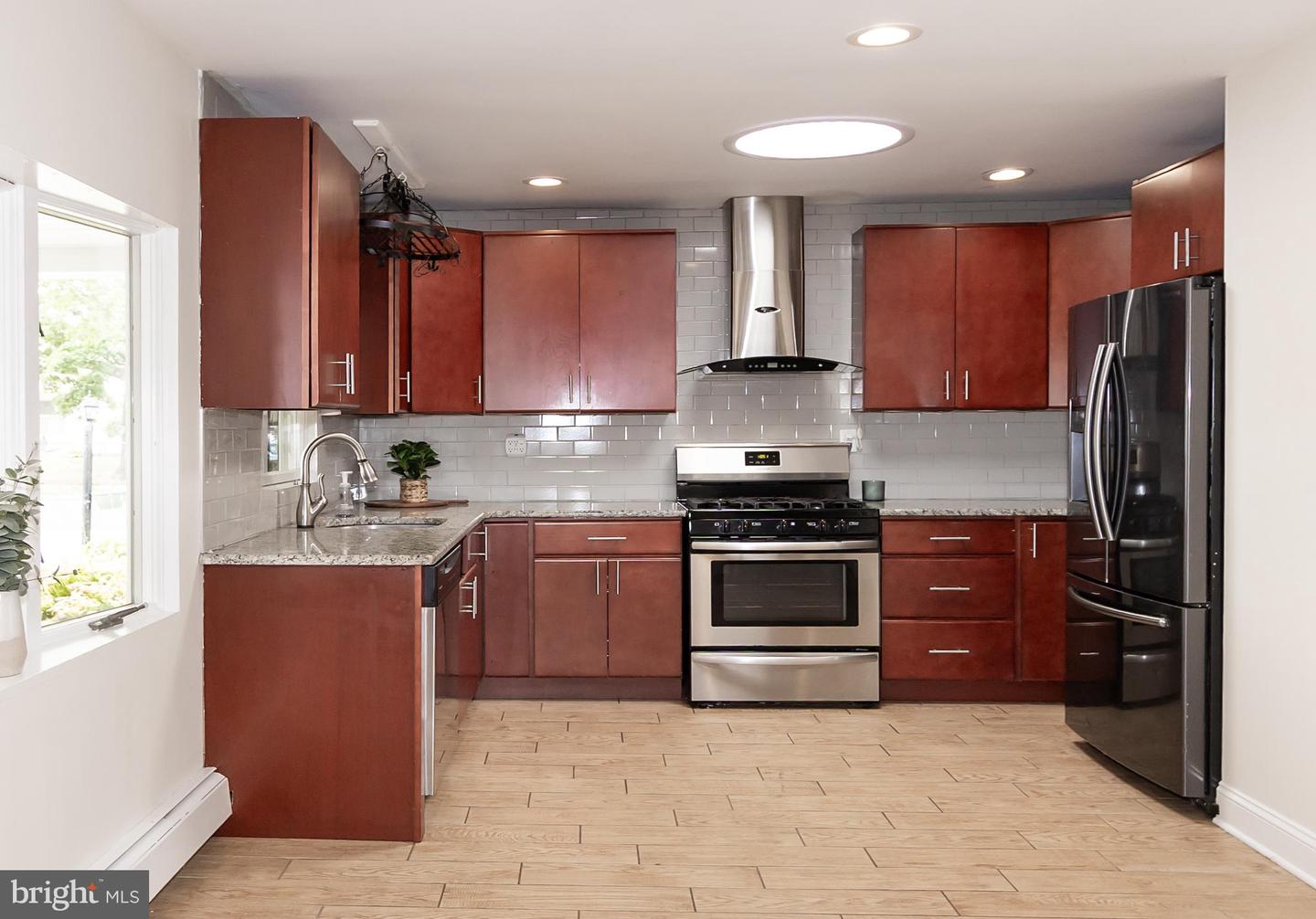 5 Sweetbriar Ln Property Photo 6
