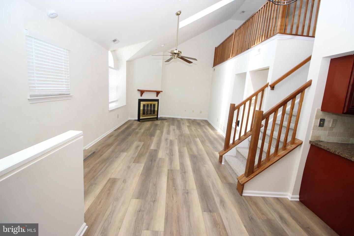 1828 Grand Blvd #28 Property Photo 3
