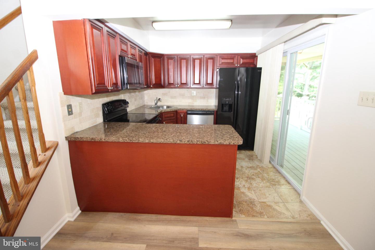 1828 Grand Blvd #28 Property Photo 8