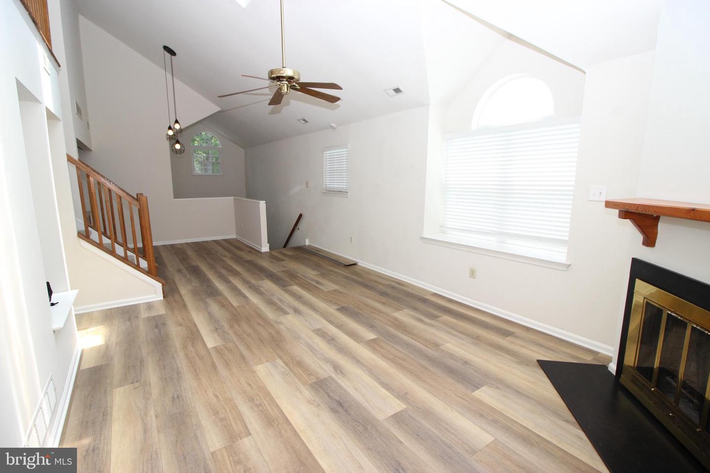 1828 Grand Blvd #28 Property Photo 9